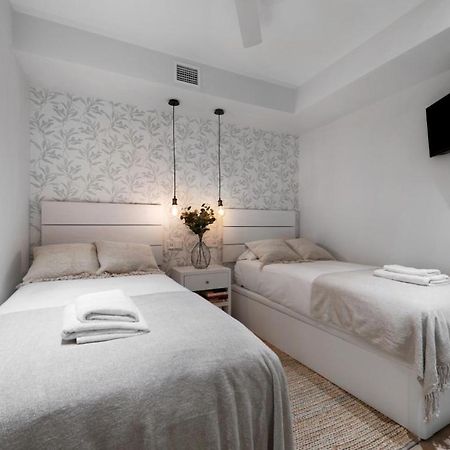 2 Bedrooms 1 Bathroom Furnished - Justicia - Executive Style - Mintystay Madri Exterior foto